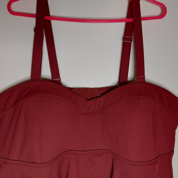 NWT Addition Elle Layered Ribbed Swim Top - Picture 4 of 9